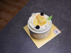 桃子奶油-花花卷卷·鲜食蛋糕(静安久光百货店)