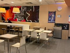大堂-麦当劳(天兴罗斯福店)