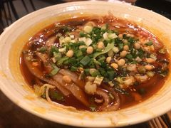 -馋虫重庆火锅(玉林南街店)