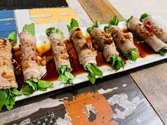 薄荷牛肉卷-滇越乘象云南餐厅(豆各庄店)