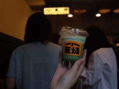 -小巨场咖啡