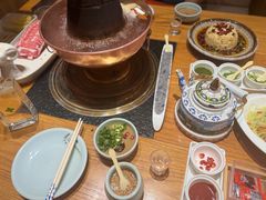 -额尔敦传统涮.冰煮羊火锅(乌兰察布体育场店)