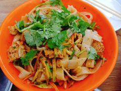 -闫家炸鸡架(五爱总店)