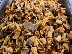 -包记广东美食坊·热卤拌饭·粉干卤味