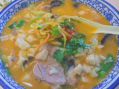 羊肉泡馍-西部马华清真兰州牛肉面·烧烤夜市(关东店)
