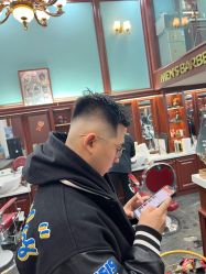 -绅仕門男士理发馆
