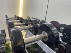 -RM GYM健身私教馆(白云元立方创意园店)
