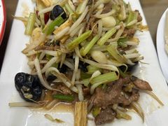 -鲁南仔·滕州炒鸡(经三路店)