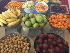 -荣誉国际酒店-云顶旋转餐厅