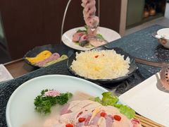 -得意咚瓜·顺德鱼生·冬瓜火锅(深圳首店)