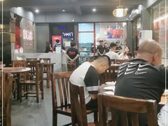 大堂-官塘兄弟·潮汕牛肉店(官塘总店)
