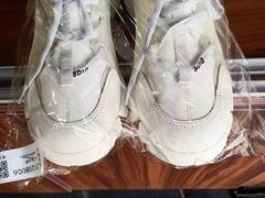 -翰皇直营洗衣洗鞋(望京鹿港店)