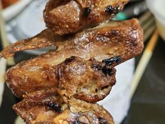 -烤肉小伙烤肉店