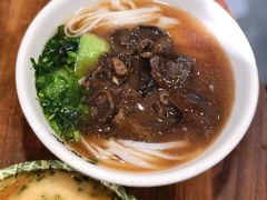 寒菌炖肉粉-易裕和·长沙米粉(友谊路店)