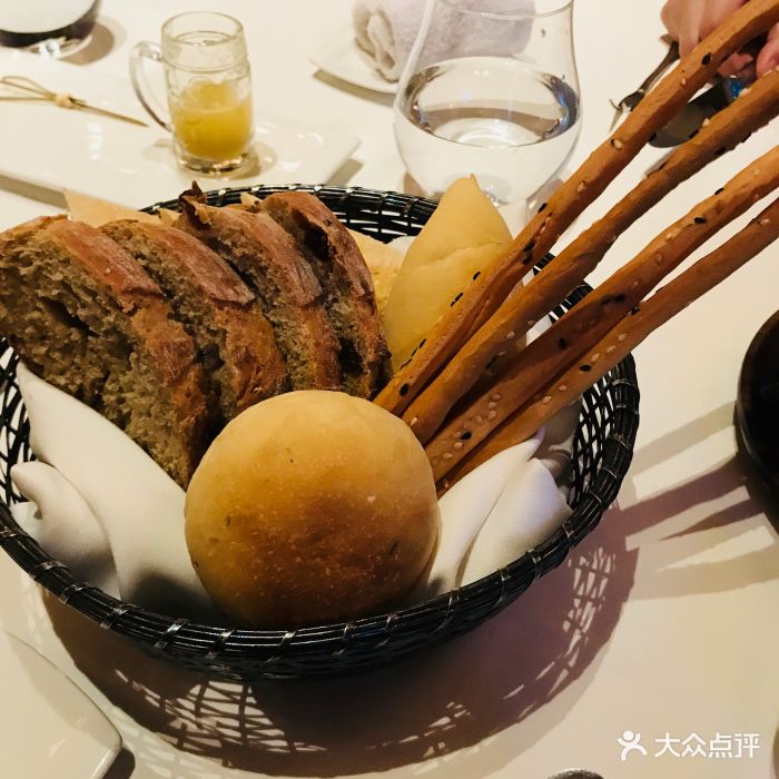 福楼法餐厅 flo餐前面包图片 - 第1874张