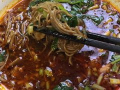 -崇州余荞面(落虹桥店)