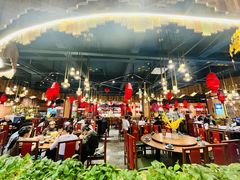 -老滇山寨•云南特色菜•地方菜•民族风情歌舞表演(金碧店)