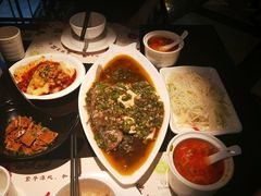 -舌尖上的食缘花园主题餐厅