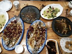 -乌镇那一年小院主题餐厅(甘泉西路店)