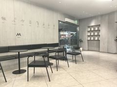 -M Stand(南京紫峰大厦店)
