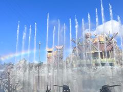 -七彩云南欢乐世界