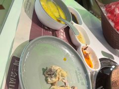 -洪氏嗨捞·广东猪肚鸡·椰子鸡火锅(西咸万象城店)