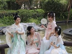 -云锦汉服馆·古典妆造摄影(唐城店)