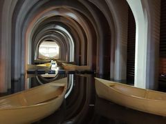 -涨巢·潮玩水疗局