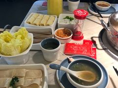 -左庭右院鲜牛肉火锅(浦江欢乐颂店)