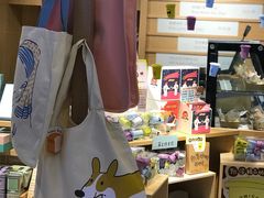 -猫的天空之城概念书店(苏州诚品店)