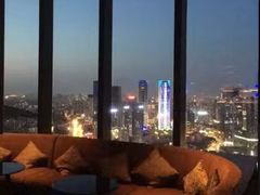 -大连君悦酒店 · VIVA(星海广场店)