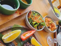 -三亚艾迪逊酒店·海滩烧烤 BARBACOA·现场乐队·浪漫晚餐·烧烤海鲜
