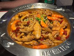 -胖哥俩肉蟹煲(长沙高铁吾悦广场店)