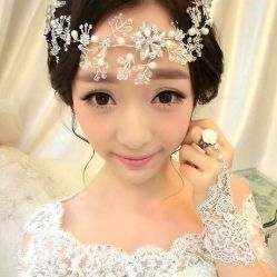 -贺贺新娘造型婚纱店