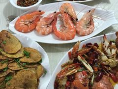 -覃记海鲜美食餐厅