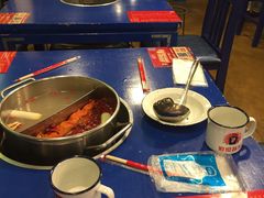 -马路边边串串香形象店(磐石路店)