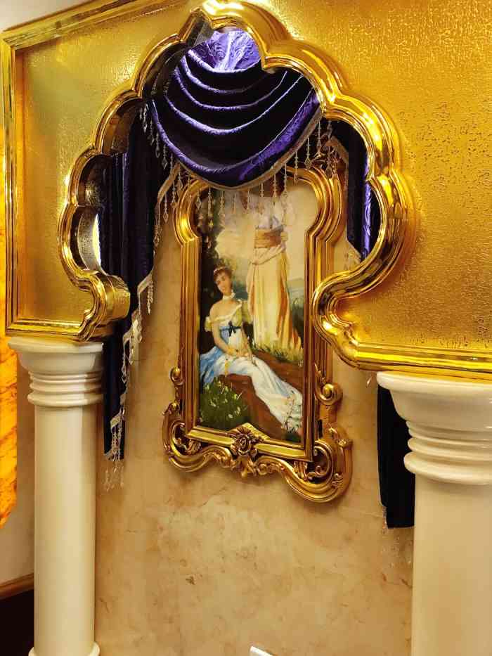 金都ktv(怀柔店)-"正常消费后还要给妈咪500小费,不知道哪.