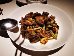自制沙茶酱生爆鳝片-炳胜私厨(万象前海店)