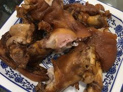 -东北四季饺子王(华山路店)