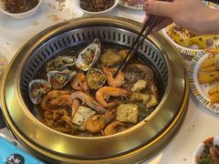 -布罗城堡自助烧烤(鸿通城购物中心店)