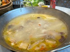 -山食炊桑拿鸡·又山私房菜