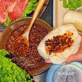 西安吃烤肉，离不开火炉旁特色的油泼辣子！