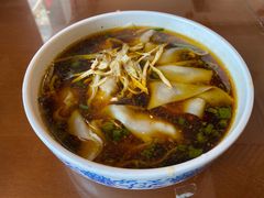三鲜馄饨红汤辣-王興記(中山路店)
