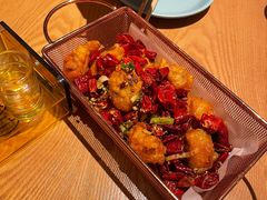 吃得慢就没的鸡翅中-苦尽酒馆·川菜(鼓楼店)