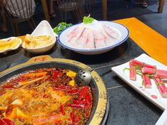 -一斗火锅·招财羊毛肚(泰吉滨江店)