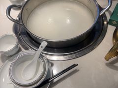 -粤顺渔坊·中山脆肉鲩火锅(清湖店)