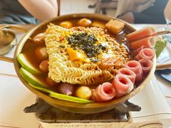 -香梨观景餐厅(西街店)