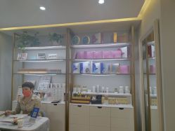 -茜茜美妍堂·华熙生物·甜朵体验中心