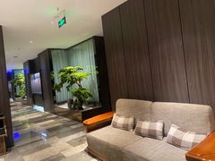 -龙船人海鲜城(长治路店)