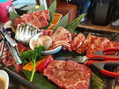 -炼火烤肉店